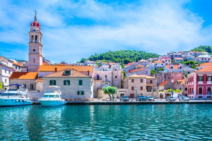 Πάσχα & Πρωτομαγιά σε Δαλματία – Μπούτβα – Λίμνη Ορχίδας με αναχώρηση από τη Θεσσαλία